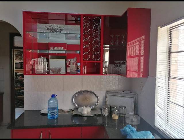 3 BEDROOM PROPERTY TO RENT IN BEZUIDENHOUT VALLEY